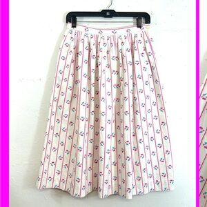 VINTAGE SKYR Floral White Skirt Size 8 NWOT